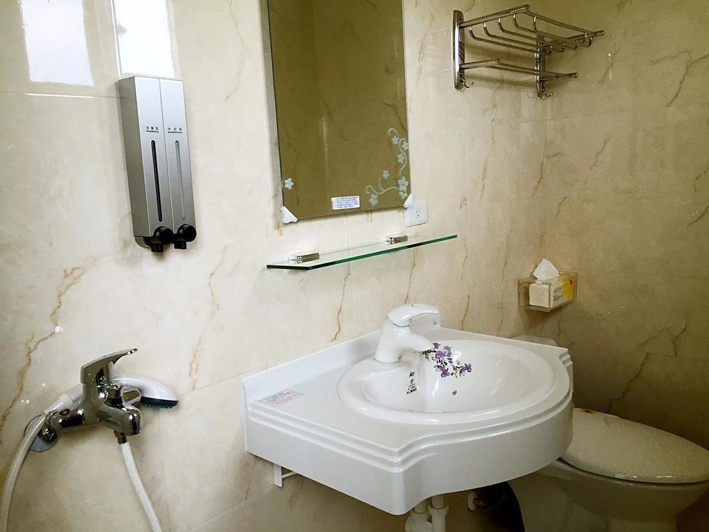 Star Travel B & B Heng-ch'un Extérieur photo